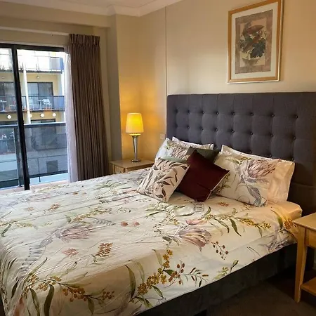 Riverside City View Parking Netflix Wifi Wine Free Perth Exterior photo