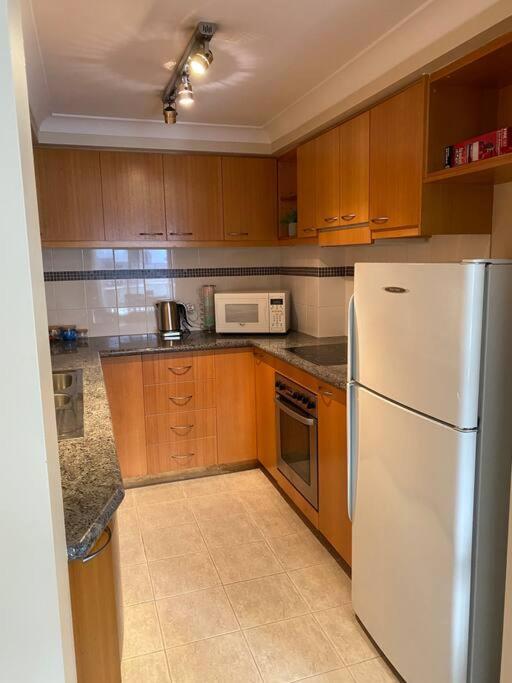 Apartment Riverside View Parking Netflix Wifi Wine Free *